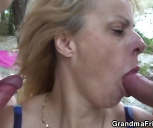 Old Granny Dp Outdoors